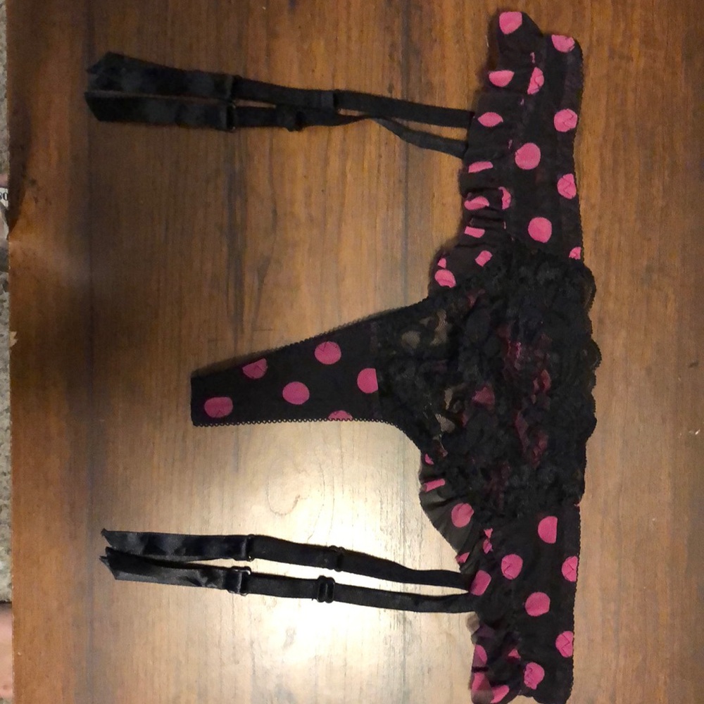 Black with pink polka dots 15 inches with closed clasp